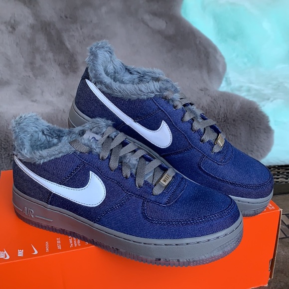 Nike Shoes - NIKE AIR FORCE 1 PINNACLE QS WMNS